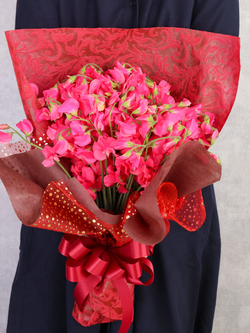 ピンクスイートピーの花束