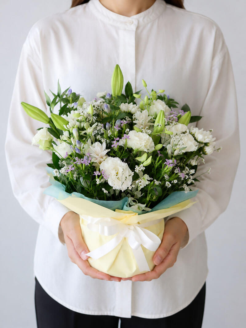 お花白に変更オーダー お供えおまかせ 白メイン（すぐ届く） – ますかわ花店