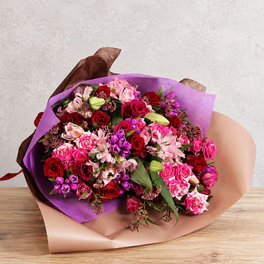Rouge Bloomー赤とピンクが彩る華やかな花束ー