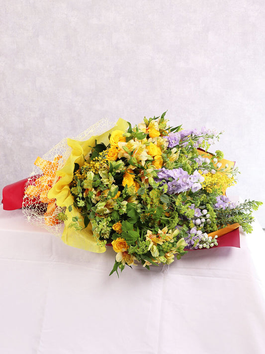 華やかナチュラル・黄色系おまかせ花束　