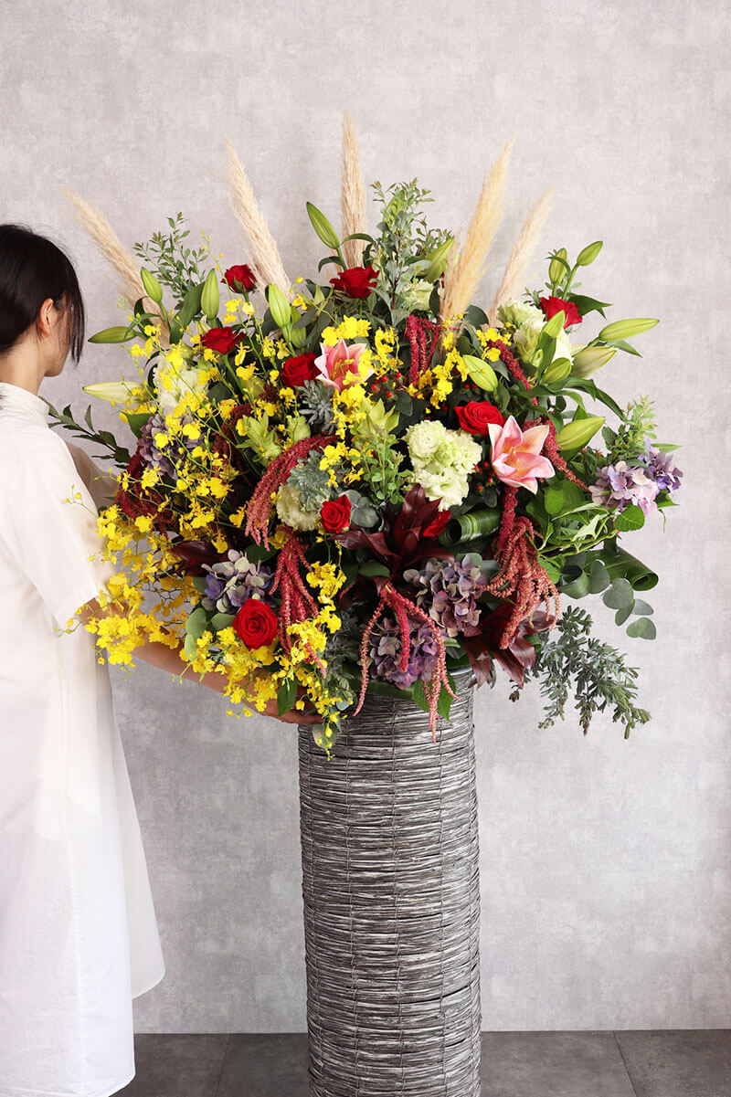 おまかせ 華やかに彩る祝福のスタンド花