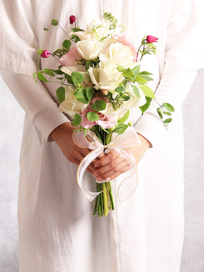 ウェディングクラッチブーケ 白ピンク