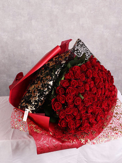 赤バラ100本の花束
