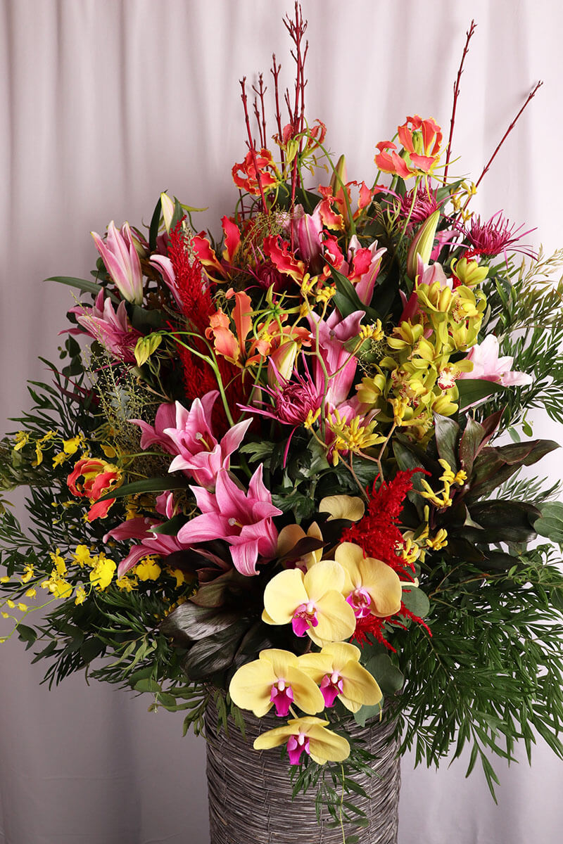 おまかせ 華やかに彩る豪華スタンド花