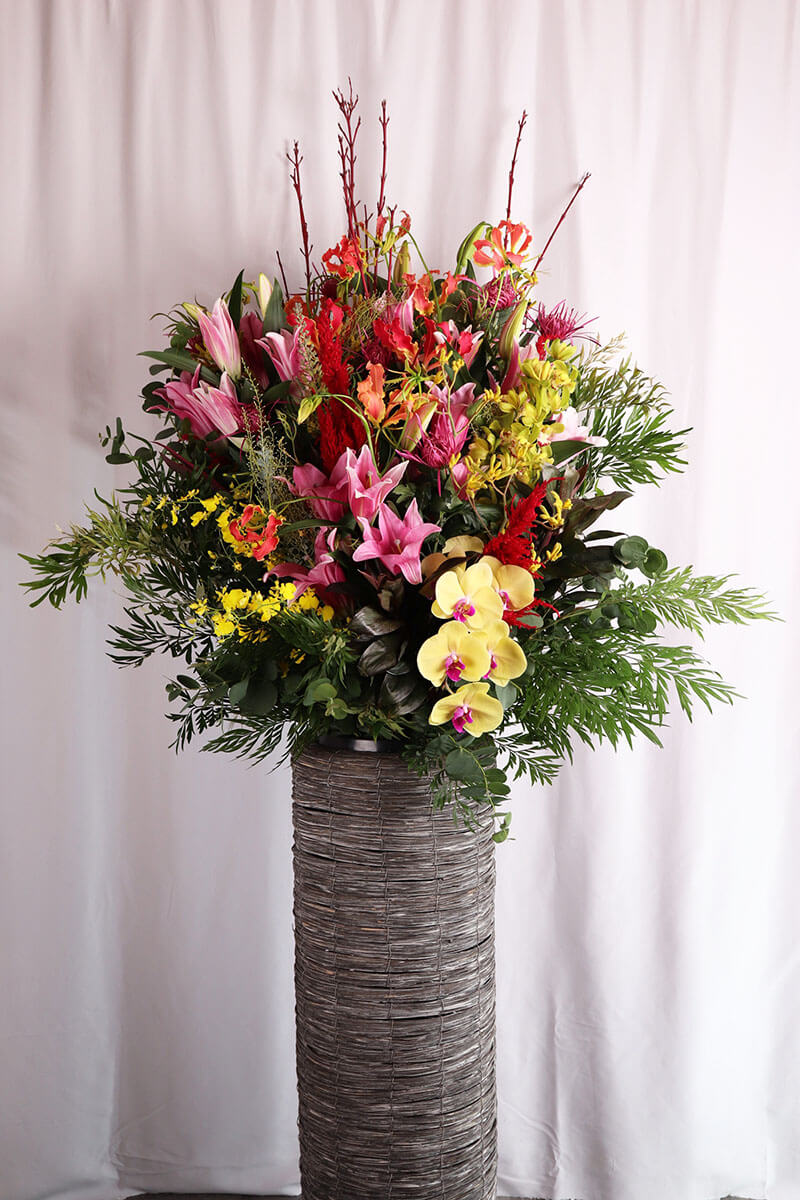 おまかせ 華やかに彩る豪華スタンド花