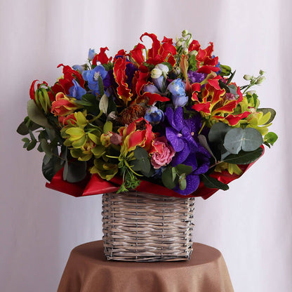 情熱と気品が彩るミックス系アレンジメント