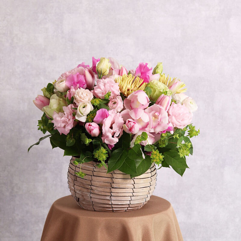 淡い色合いピンクの春色アレンジ