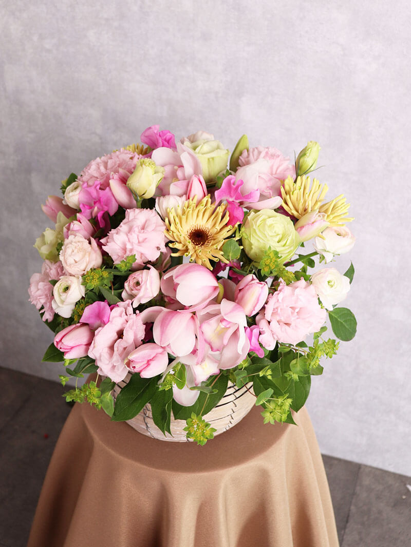 淡い色合いピンクの春色アレンジ