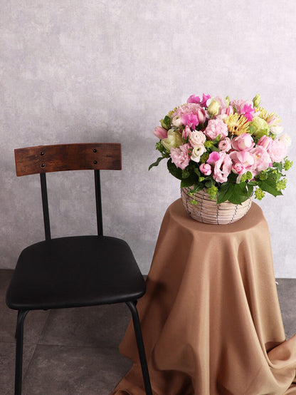 淡い色合いピンクの春色アレンジ