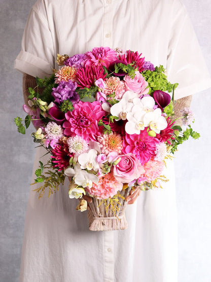 花いっぱいピンク花のおまかせアレンジ