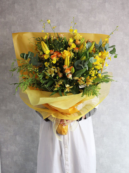 ビタミンカラーの華やか花束
